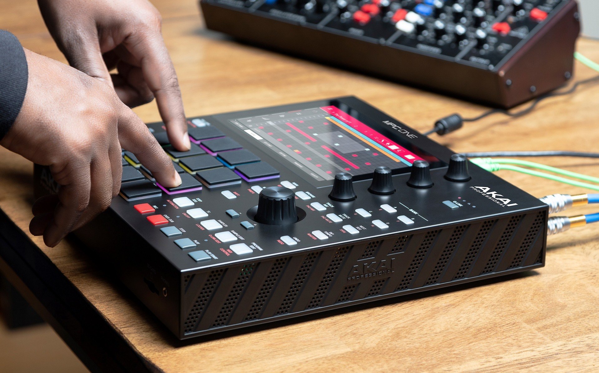 Akai MPC ONE+ - Standalone Music Production Center @ The DJ Hookup