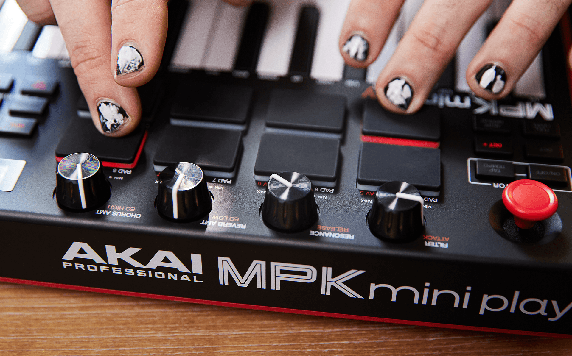 MPK Mini Play Mk3 | Akai Pro